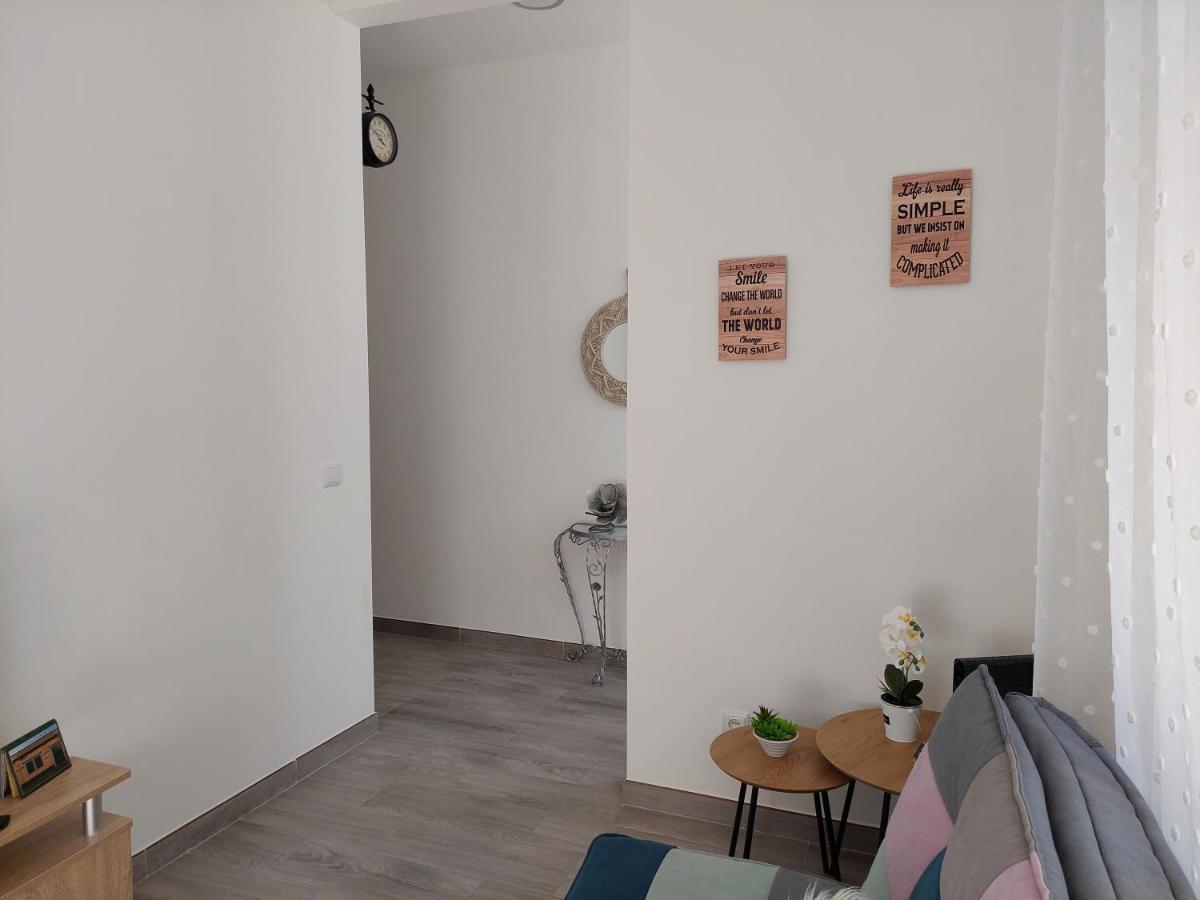 Casa Amarela: Conforto E Localizacao Perfeita! Фару Экстерьер фото