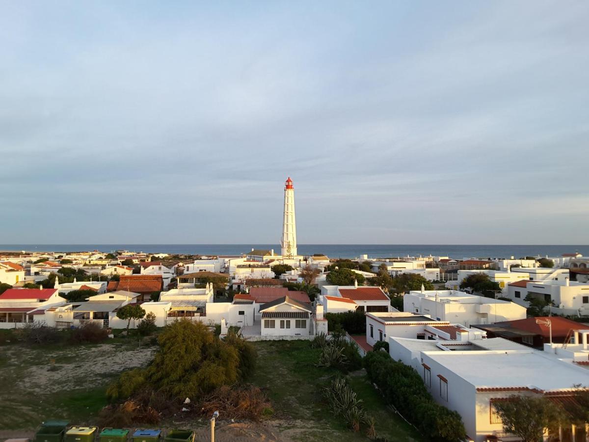 Casa Amarela: Conforto E Localizacao Perfeita! Фару Экстерьер фото
